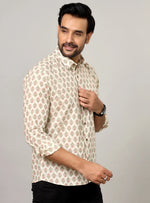 Load image into Gallery viewer, Buti Motif Light Base Traditional Print Casual Shirt