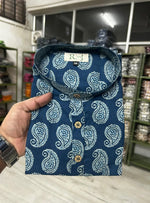 Load image into Gallery viewer, Indigo Paisley Print Sanganeri Cotton Short Kurta for Men