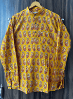 Load image into Gallery viewer, Rangrez Yellow Short Kurta - Sanganeri Print
