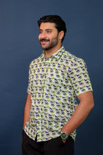 Load image into Gallery viewer, Men’s Horse Print Cotton Printed Shirt
