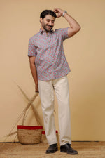 Load image into Gallery viewer, Men’s Lavender Floral Printed Half Sleeve Shirt by Rangat Jaipur