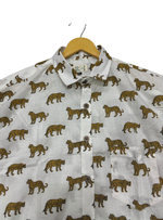 Load image into Gallery viewer, Cheetah Walk Shirt – White Handblock Jungle Print
