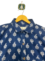 Load image into Gallery viewer, Blue Blossom Shirt – Traditional Sanganeri Print
