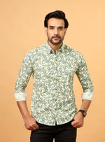 Load image into Gallery viewer, Vintage Paisley Design Shirt in Green
