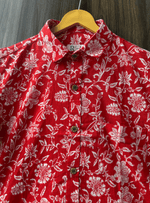 Load image into Gallery viewer, Jaipur Block Print Cotton Shirt in Red – Botanical Pattern
