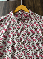 Load image into Gallery viewer, Gulab-E-Bahar Block Print Short Kurta - Sanganeri Print
