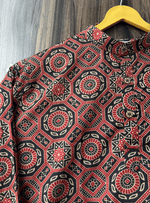 Load image into Gallery viewer, Rajwara Pattern Short Kurta- Block Print
