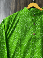 Load image into Gallery viewer, Traditional Bandhani Motif Short Kurta – Green
