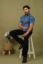 Load image into Gallery viewer, Men’s Navy Blue Abstract Printed Half Sleeve Shirt
